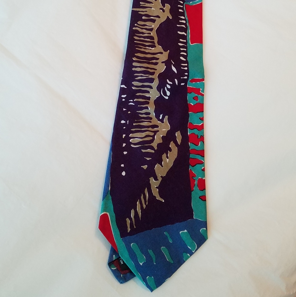 Colorful and fun Joe Boxer tie